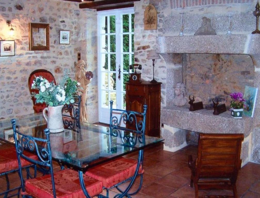 7 , Le Haut Montraye Pacé Εξωτερικό φωτογραφία